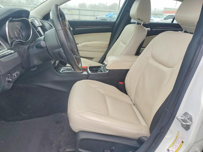Photo 7 from auction – 2018 CHRYSLER 300 with VIN 2C3CCAAG5JH181605