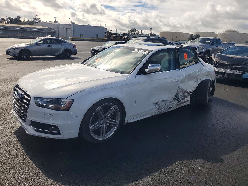 AUDI S4 2015 with VIN WAUBGAFL1FA081408 - Photo from auction
