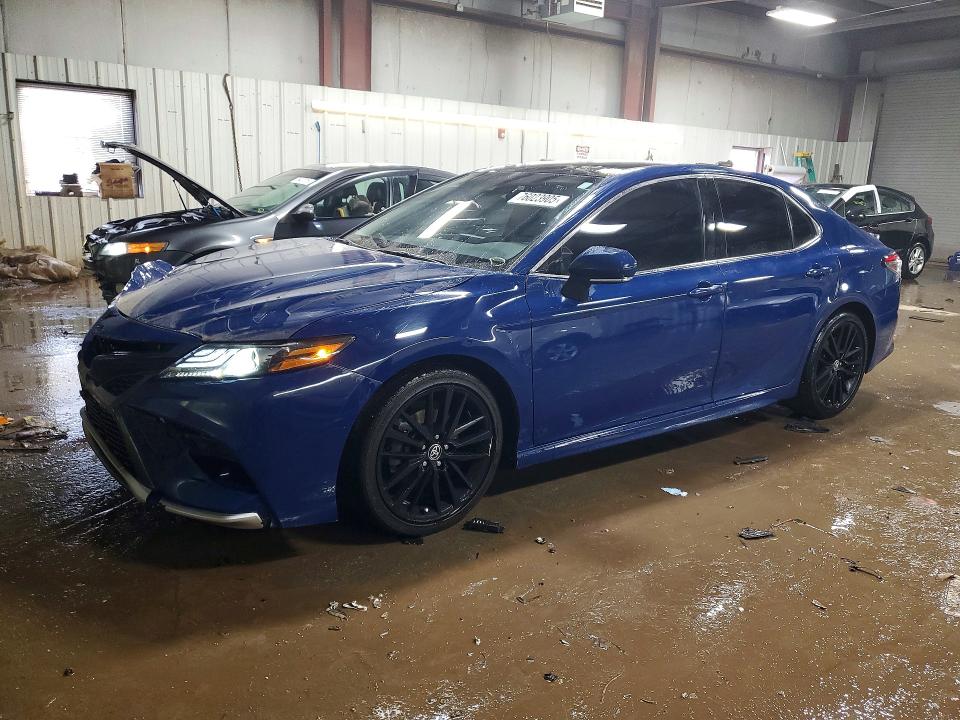 TOYOTA CAMRY XSE 2023 with VIN 4T1K61BK2PU079584 - Photo from auction
