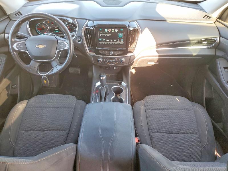 Photo 8 from auction – 2018 CHEVROLET TRAVERSE with VIN 1GNERGKW7JJ192185