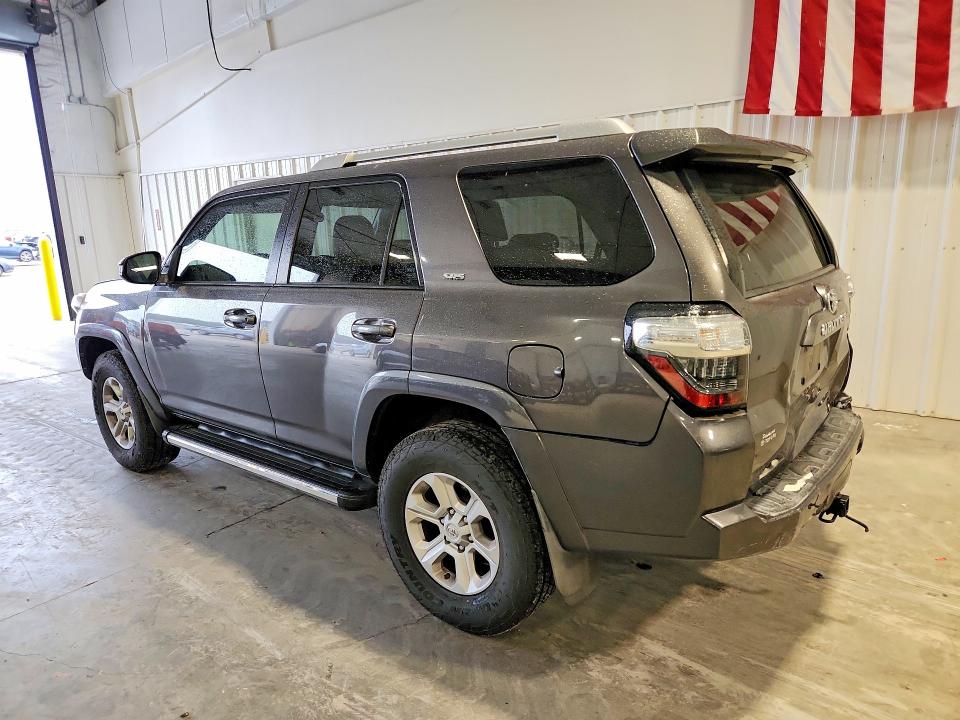 Foto 2 de la subasta – 2014 TOYOTA 4RUNNER con VIN JTEBU5JR3E5160399