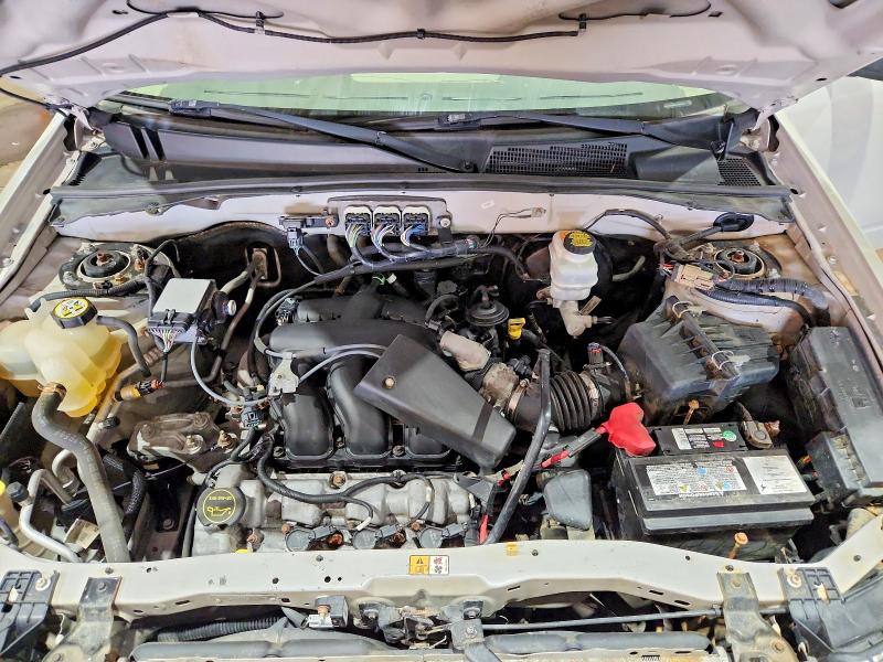 Photo 12 from auction – 2008 FORD ESCAPE with VIN 1FMCU93198KA74684