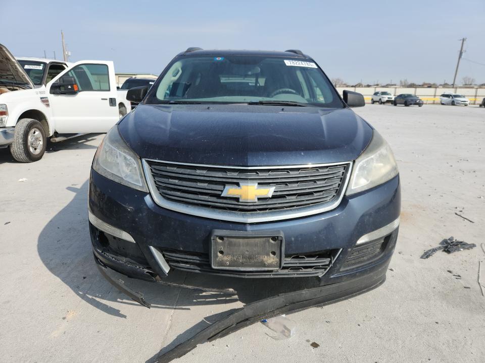 Photo 5 from auction – 2017 CHEVROLET TRAVERSE with VIN 1GNKVFED9HJ177264