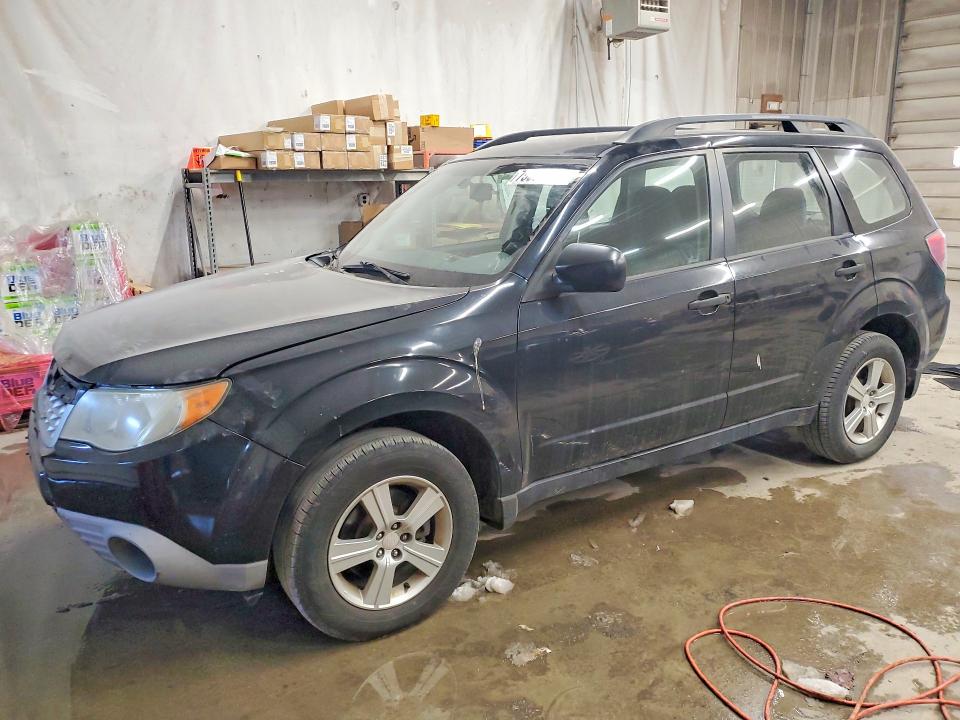 SUBARU FORESTER 2 2011 with VIN JF2SHABC8BH742361 - Photo from auction