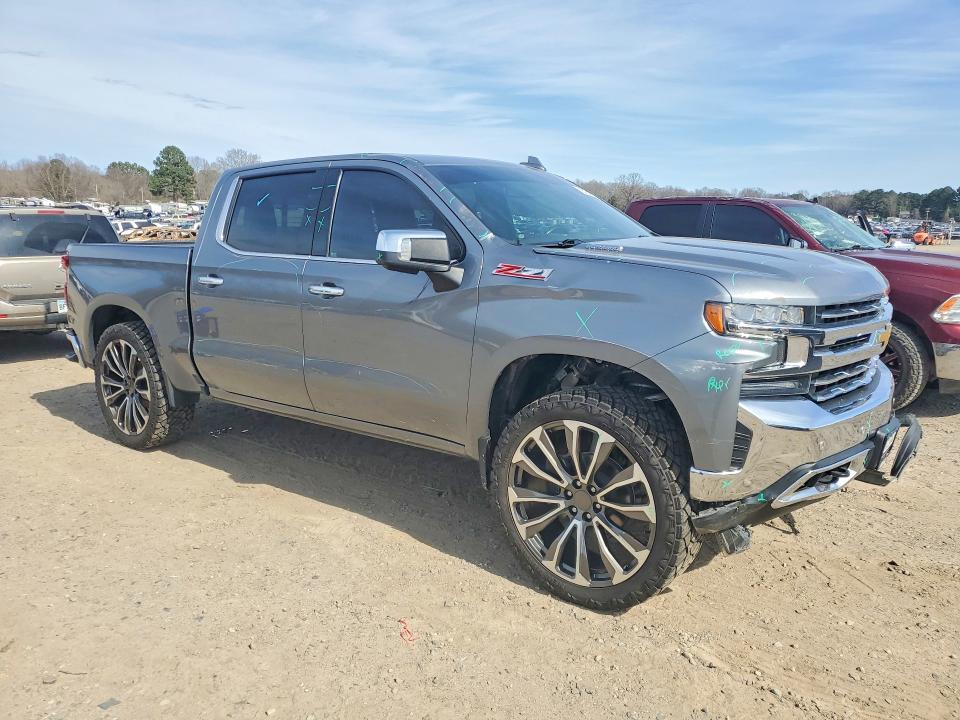 Photo 4 from auction – 2021 CHEVROLET SILVERADO with VIN 1GCUYGET5MZ423583