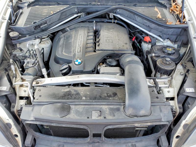 Фото 12 с аукциона – 2013 BMW X5 XDRIVE3 с VIN 5UXZV4C54D0B16686