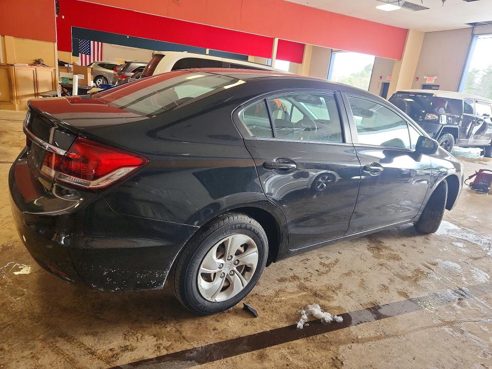 Photo 3 from auction – 2015 HONDA CIVIC with VIN 19XFB2F55FE292330