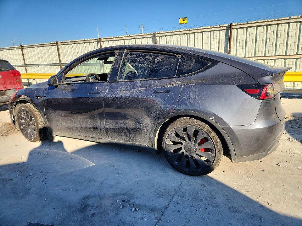 Photo 2 from auction – 2023 TESLA MODEL Y with VIN 7SAYGDEF9PF874123