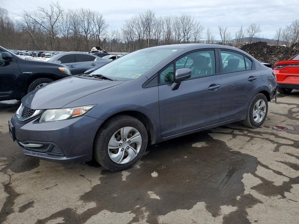 Фото 1 с аукциона – 2015 HONDA CIVIC с VIN 19XFB2F54FE291055