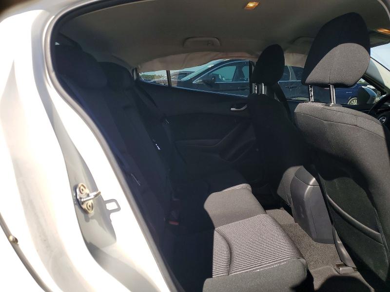 Photo 11 from auction – 2015 MAZDA 3 with VIN 3MZBM1L74FM211474