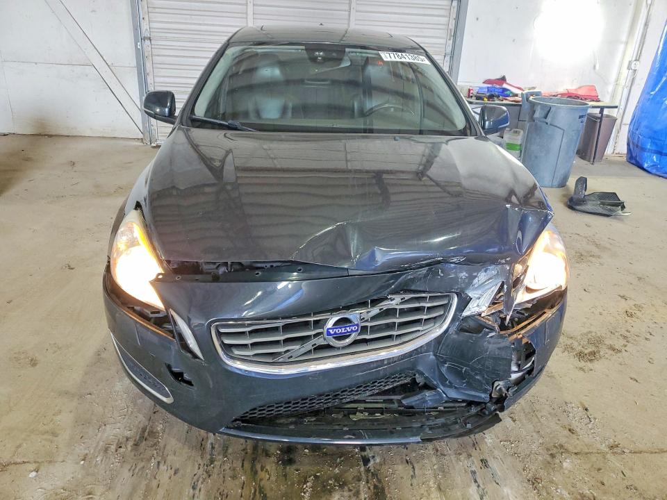 Photo 5 from auction – 2013 VOLVO S60 with VIN YV1612FS0D2229231