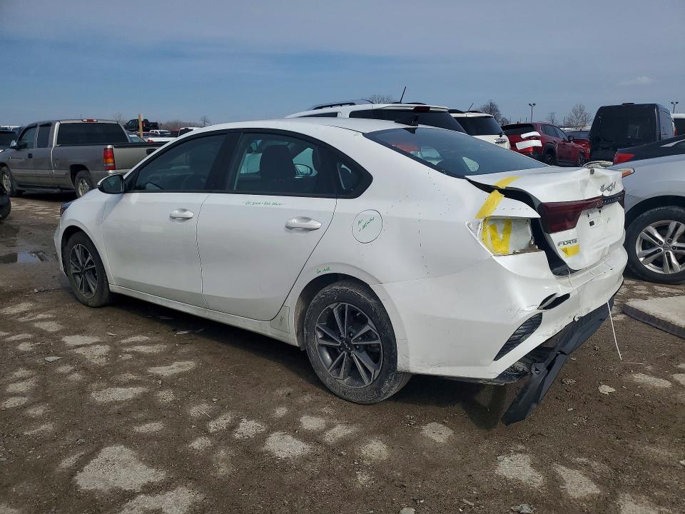 Photo 2 from auction – 2023 KIA FORTE with VIN 3KPF24AD3PE637012