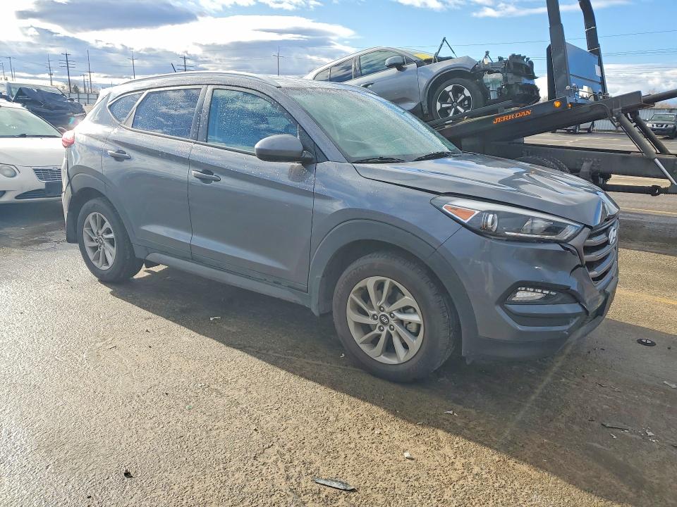 Photo 4 from auction – 2016 HYUNDAI TUCSON LIM with VIN KM8J3CA47GU206428