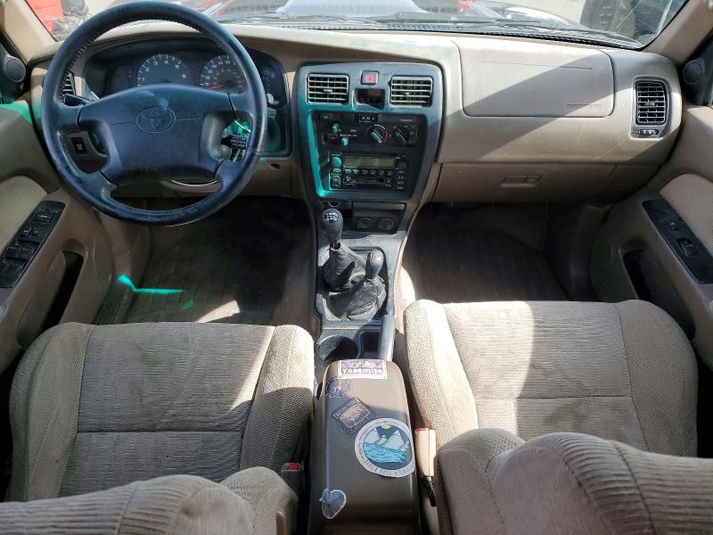 Photo 8 from auction – 2000 TOYOTA 4RUNNER SR with VIN JT3HN86R9Y0314996