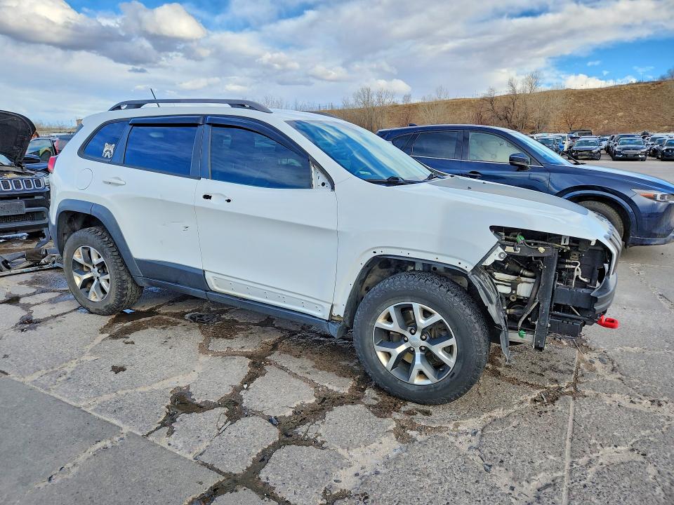 صورة رقم 4 من المزاد - 2014 JEEP CHEROKEE مع VIN 1C4PJMBSXEW145102
