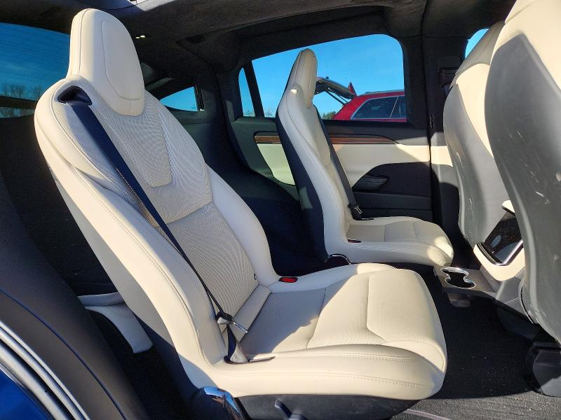 Photo 10 from auction – 2026 TESLA MODEL X with VIN 7SAXCBE54TF480476