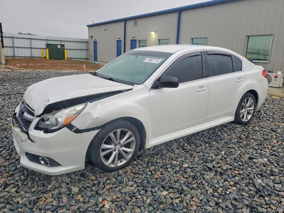 Zdjęcie 1 z aukcji – 2014 SUBARU LEGACY 2.5 z VIN 4S3BMBA64E3017806