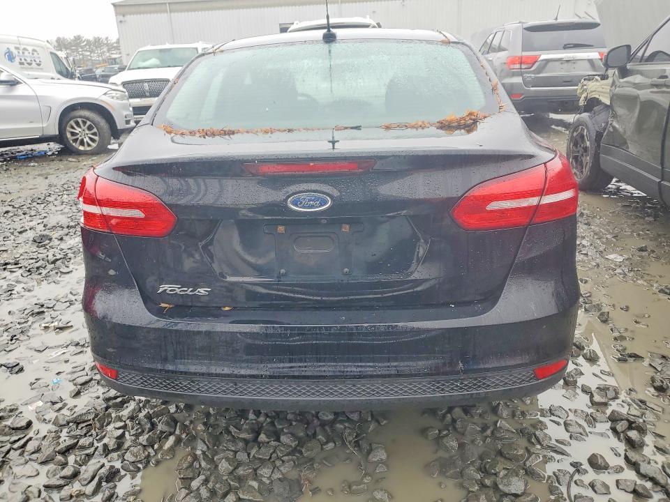 Photo 6 from auction – 2016 FORD FOCUS with VIN 1FADP3E29GL270898