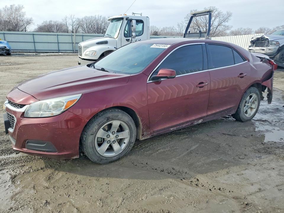 CHEVROLET MALIBU 2015 with VIN 1G11C5SLXFF202374 - Photo from auction