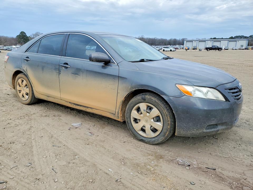 Photo 4 from auction – 2007 TOYOTA CAMRY with VIN 4T1BE46K37U041439