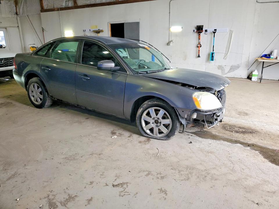 Photo 4 from auction – 2006 FORD 500 with VIN 1FAFP23166G104083
