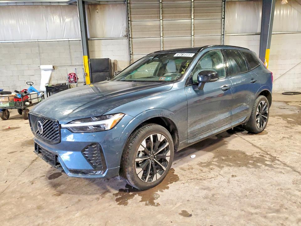 2026 VOLVO XC60