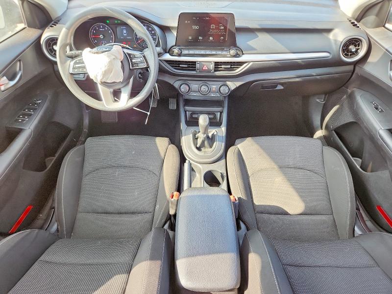 Photo 8 from auction – 2021 KIA FORTE with VIN 3KPF24AD8ME286092
