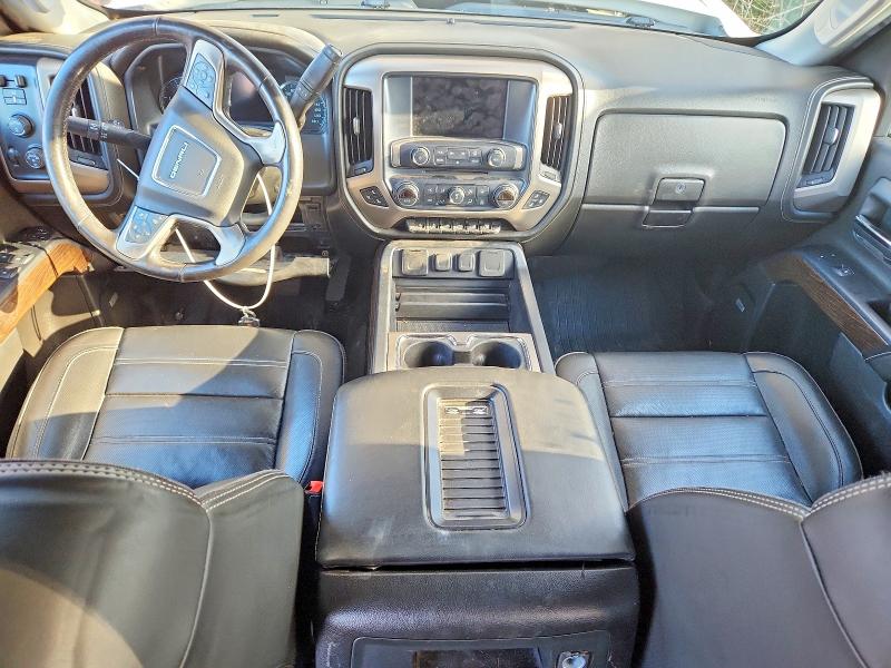 Photo 8 from auction – 2018 GMC SIERRA with VIN 1GT42YEYXJF264298