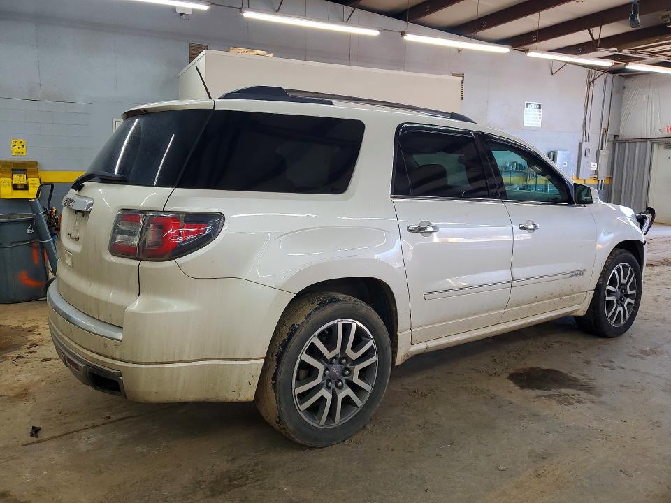 Photo 3 from auction – 2014 GMC ACADIA with VIN 1GKKRTKD8EJ296603