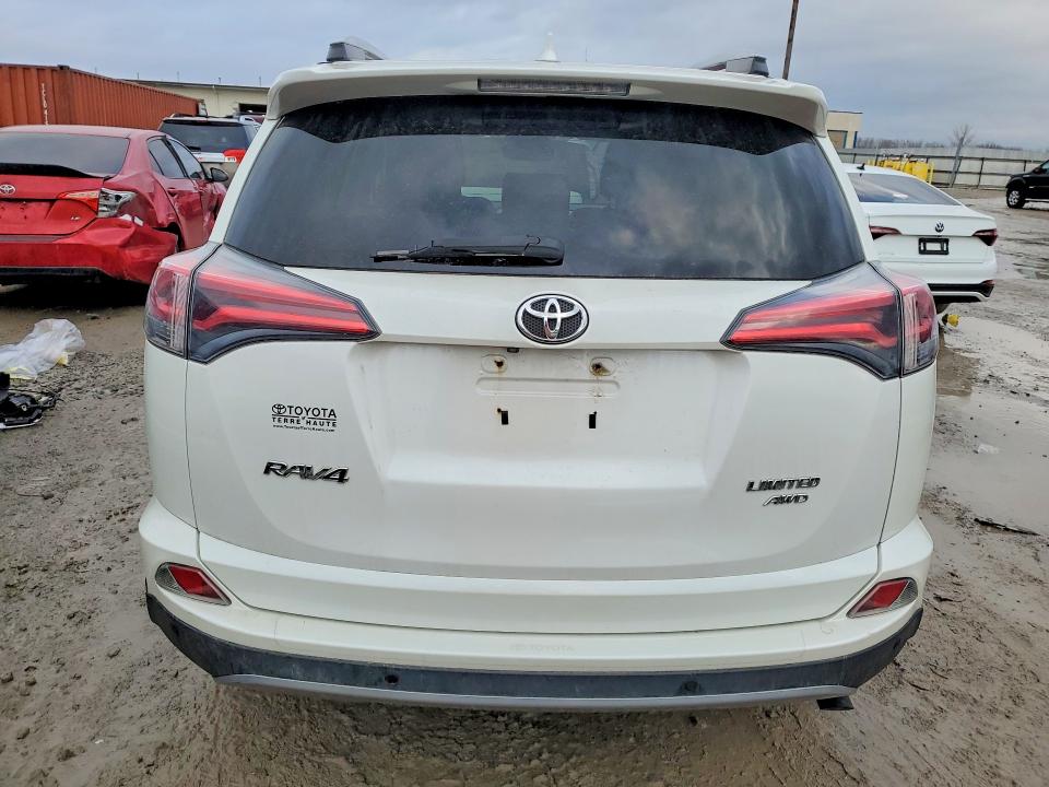 Фото 6 с аукциона – 2017 TOYOTA RAV4 LIMIT с VIN 2T3DFREV8HW563300