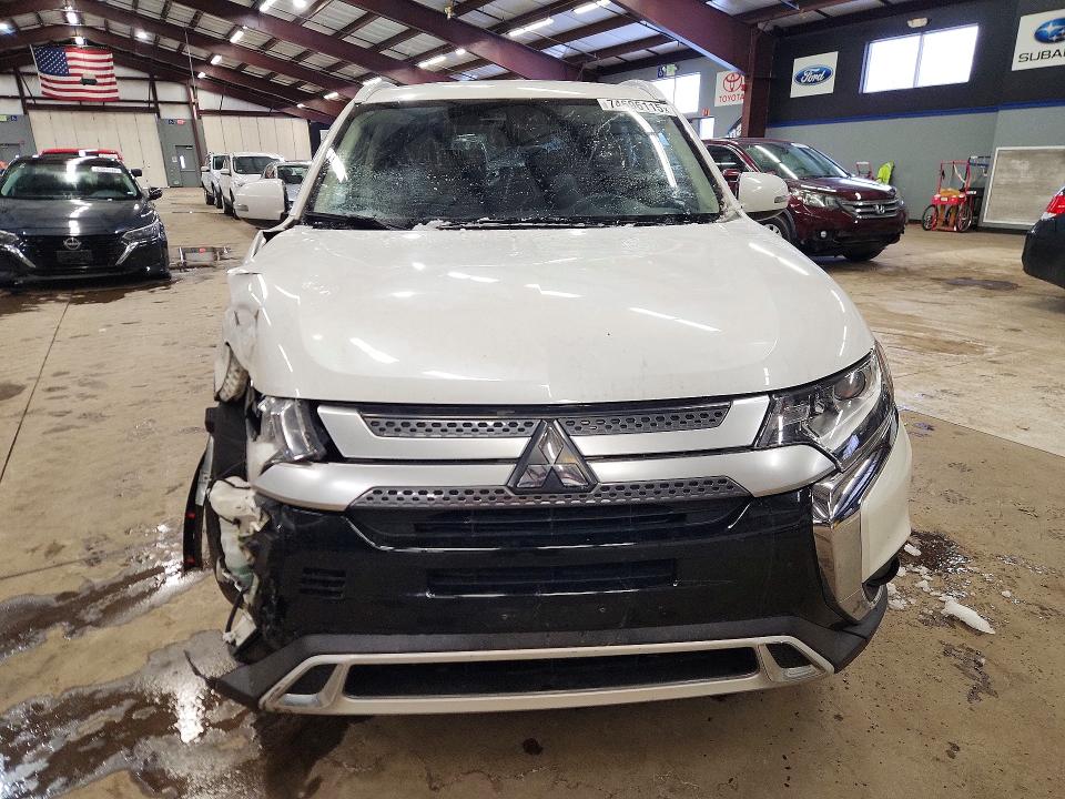 Photo 5 from auction – 2020 MITSUBISHI OUTLANDER with VIN JA4AD3A32LZ033501