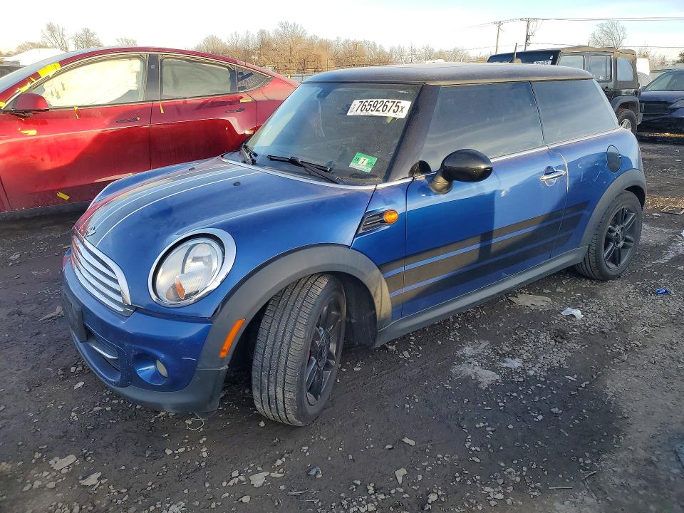 MINI COOPER 2012 with VIN WMWSU3C58CT258756 - Photo from auction