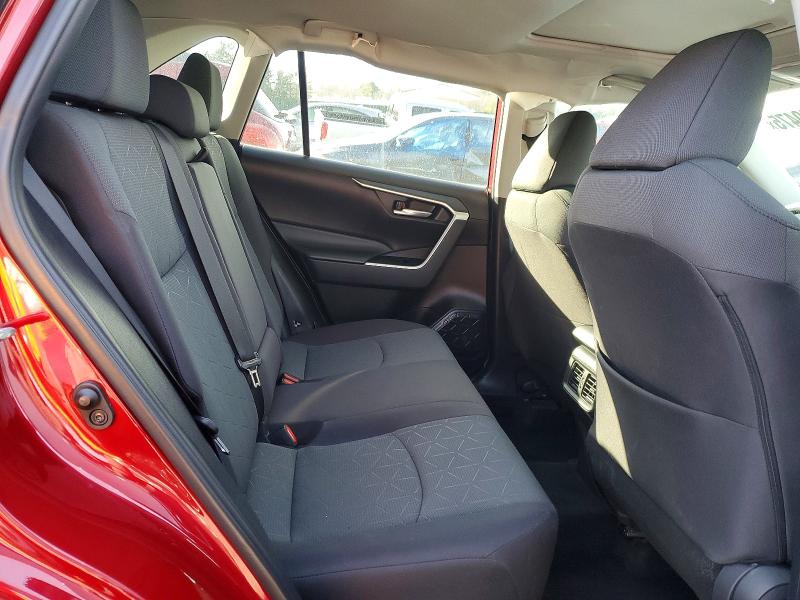 Photo 10 from auction – 2023 TOYOTA RAV4 with VIN 2T3W1RFV6PW275201