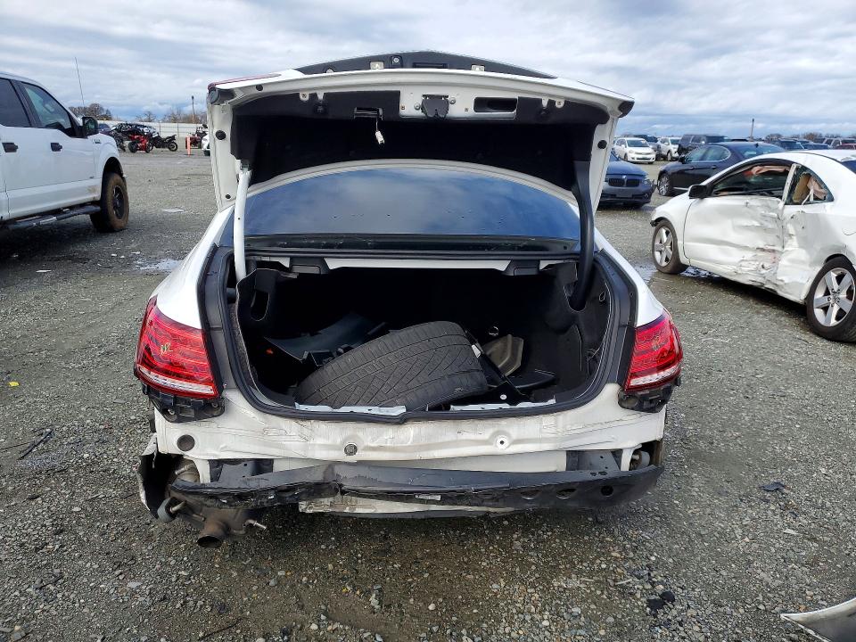 Photo 6 from auction – 2016 MERCEDES-BENZ E with VIN WDDKJ6HB7GF334053