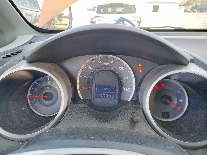 Photo 9 from auction – 2010 HONDA FIT with VIN JHMGE8H40AS025488