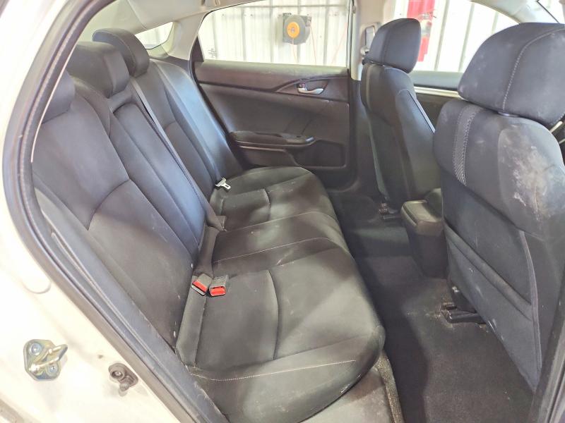 Photo 10 from auction – 2018 HONDA CIVIC with VIN 19XFC2F72JE037027
