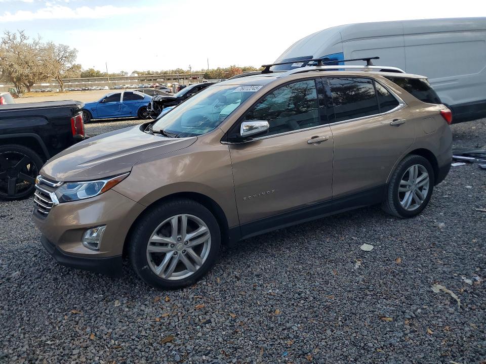 CHEVROLET EQUINOX PR 2018 with VIN 3GNAXNEX1JL352065 - Photo from auction