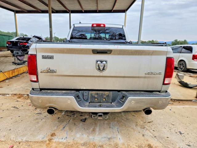 Photo 6 from auction – 2016 RAM 1500 SLT with VIN 1C6RR7GT4GS302130