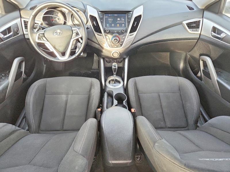 Photo 8 from auction – 2017 HYUNDAI VELOSTER with VIN KMHTC6AD1HU310442