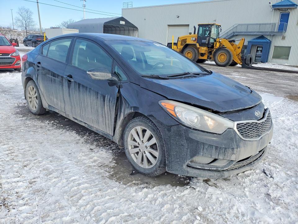 Photo 4 from auction – 2014 KIA FORTE with VIN KNAFX4A66E5250382