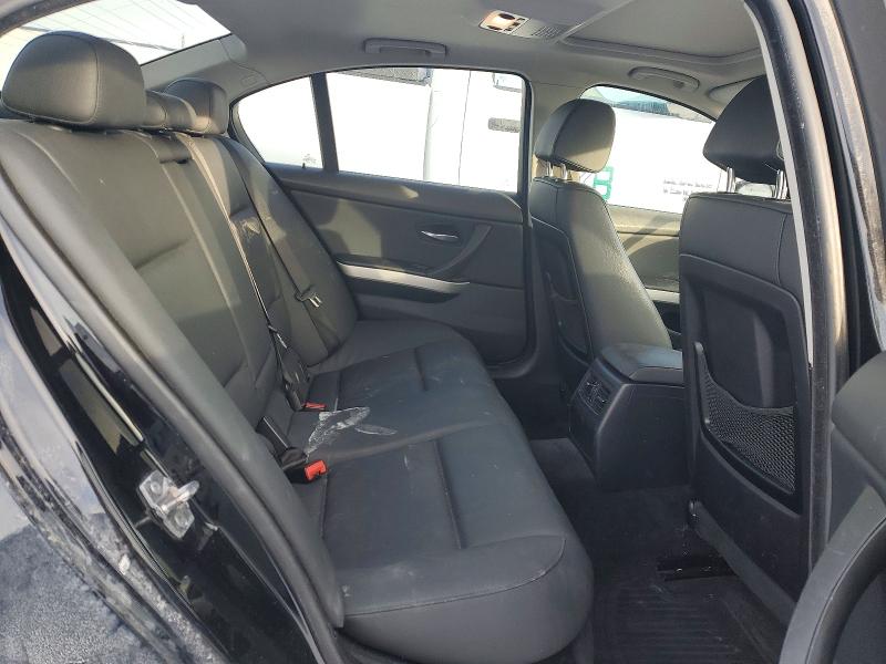 Photo 10 from auction – 2009 BMW 323 with VIN WBAPG73559A641028
