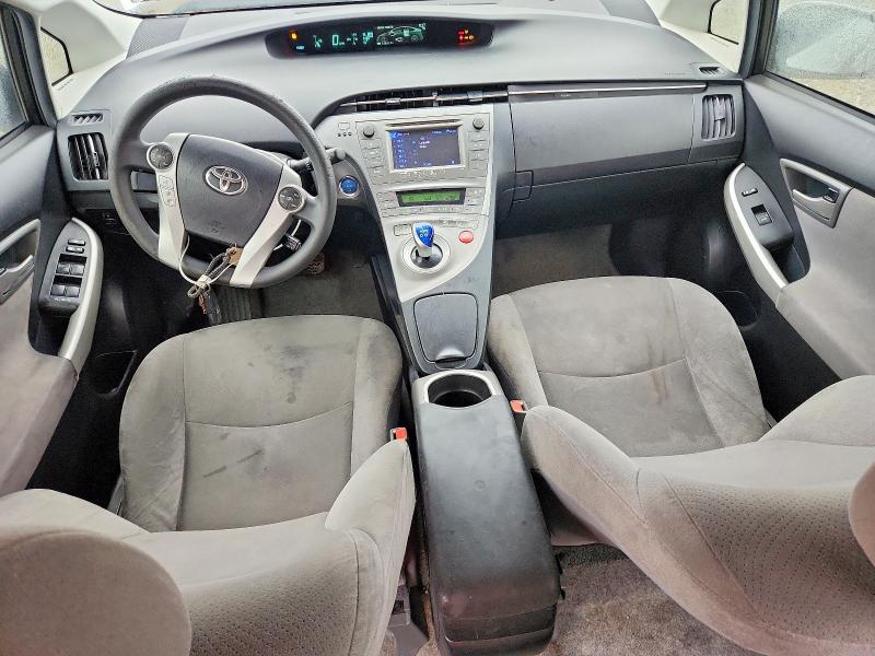 Photo 8 from auction – 2014 TOYOTA PRIUS with VIN JTDKN3DU3E1774169