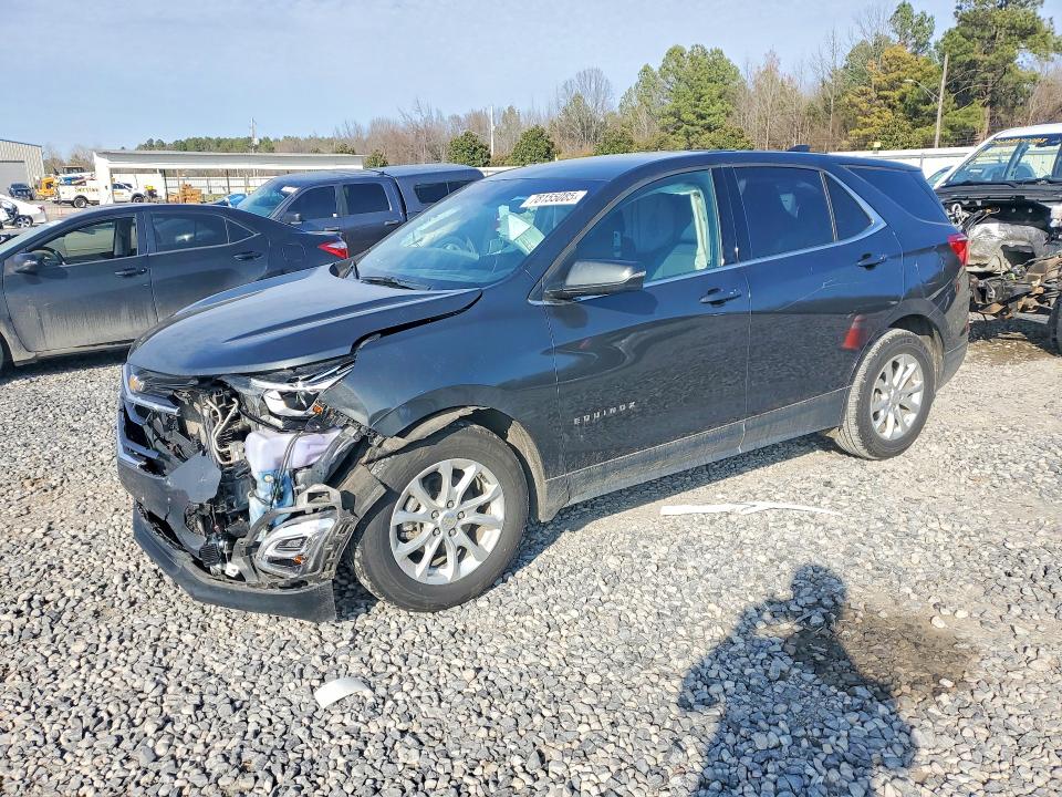 CHEVROLET EQUINOX 2018 with VIN 2GNAXJEV5J6194860 - Photo from auction
