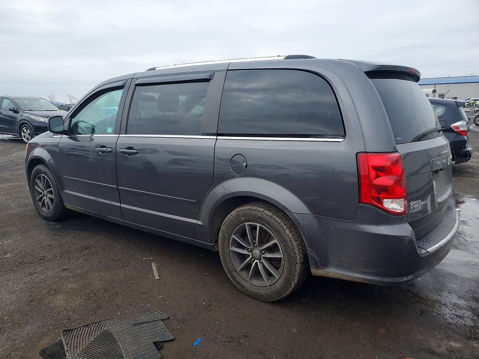 Photo 2 from auction – 2017 DODGE GRAND CARAVAN with VIN 2C4RDGCG6HR783534