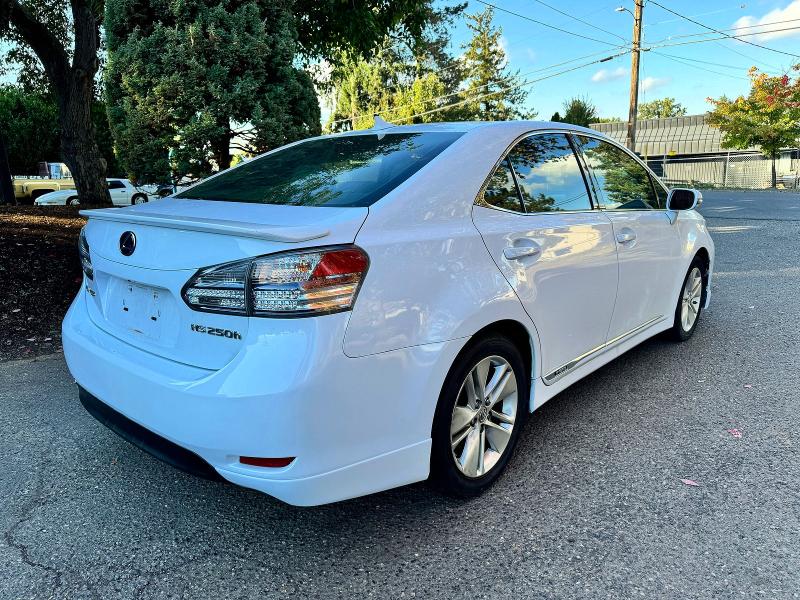 Photo 4 from auction – 2010 LEXUS HS with VIN JTHBB1BA0A2007484