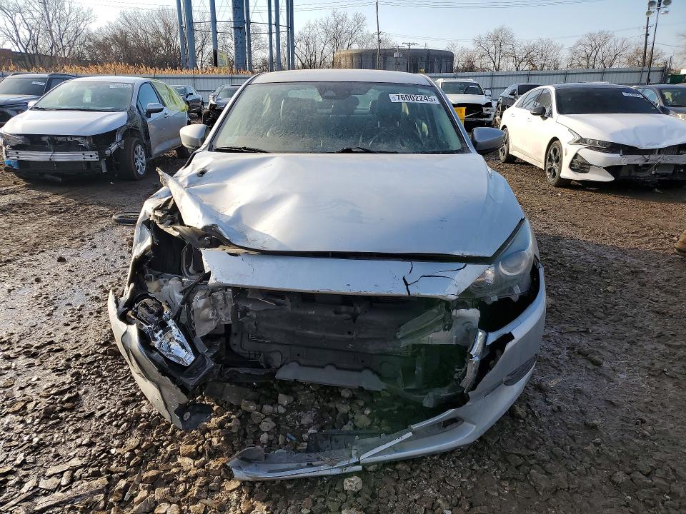Photo 5 from auction – 2018 MAZDA 3 with VIN 3MZBN1V33JM168679