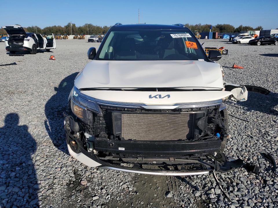 Photo 5 from auction – 2023 KIA SELTOS with VIN KNDEU2AA7P7403231