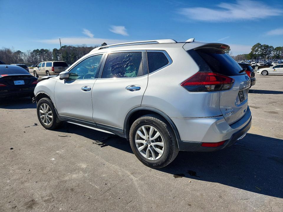 Photo 2 from auction – 2019 NISSAN ROGUE with VIN KNMAT2MT8KP547295