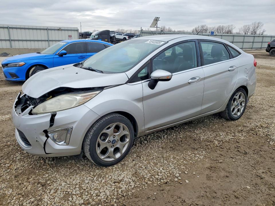 FORD FIESTA 2013 with VIN 3FADP4CJ3DM103561 - Photo from auction