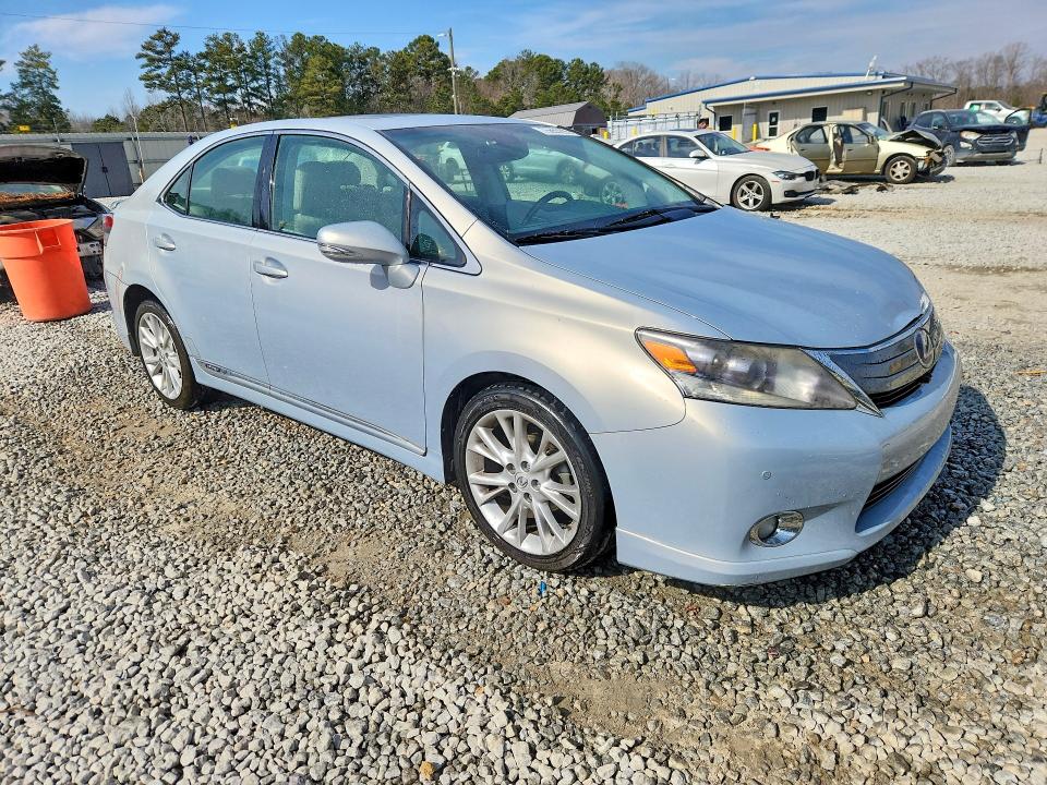 Photo 4 from auction – 2010 LEXUS HS 250H with VIN JTHBB1BA8A2001058